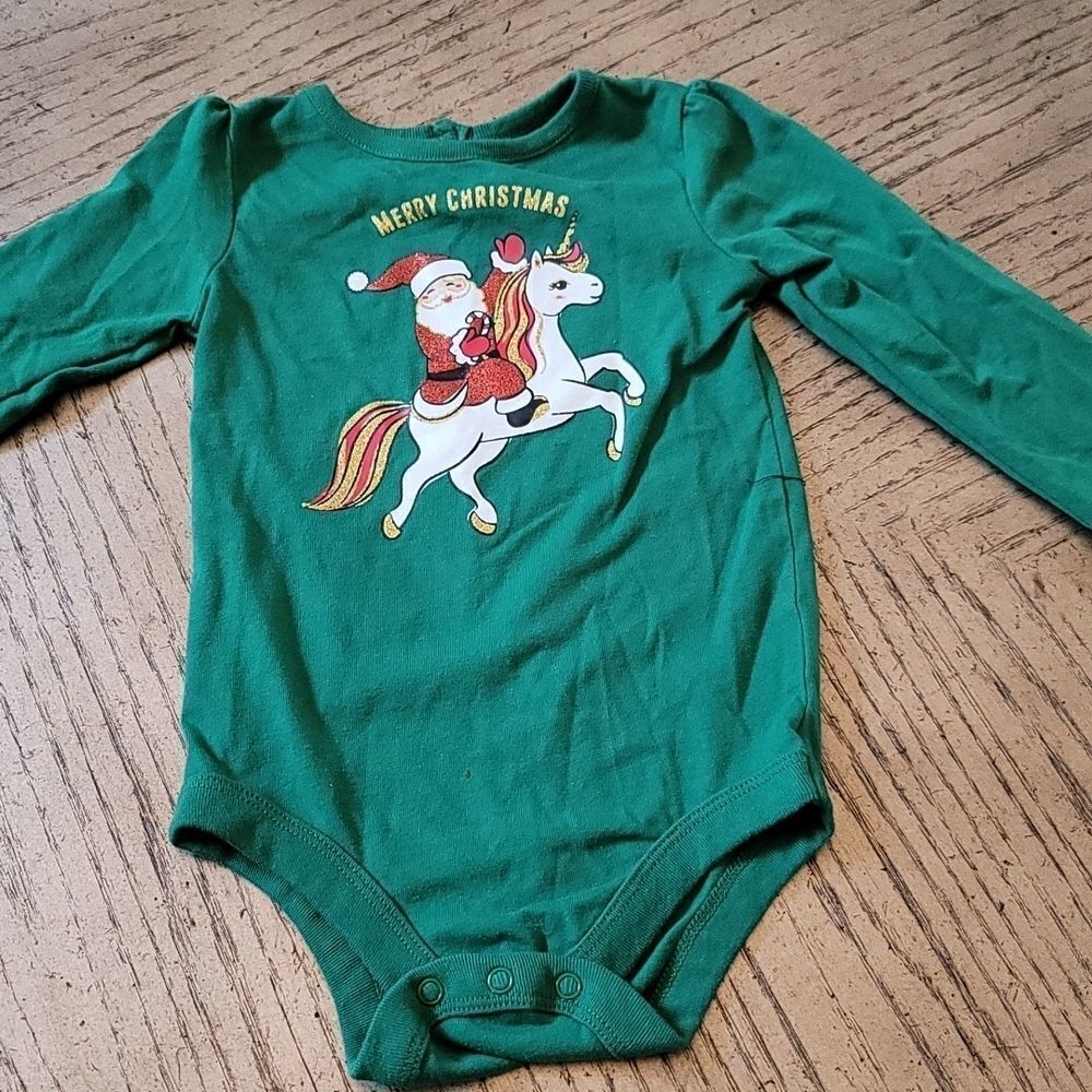 18 month long sleeve onsie Merry Xmas NWOT 💚❤ - Picture 2 of 7